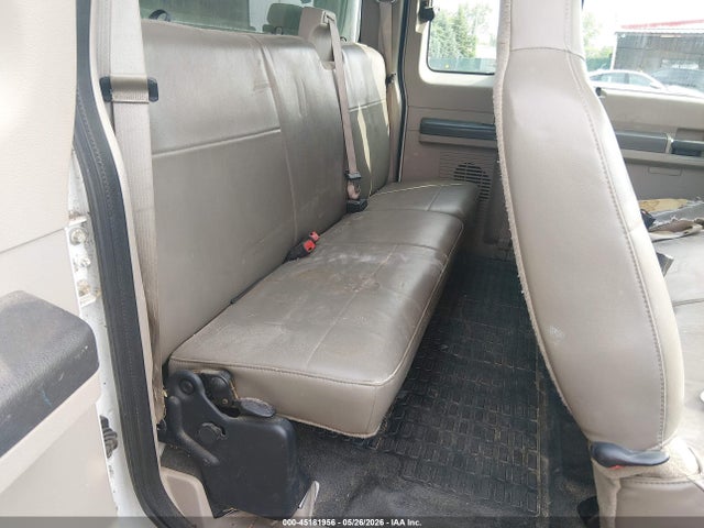 Ford F-250