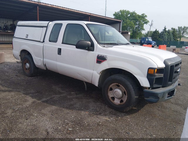 Salvage Ford F-250 Image