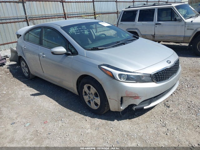 Salvage Kia Forte Image