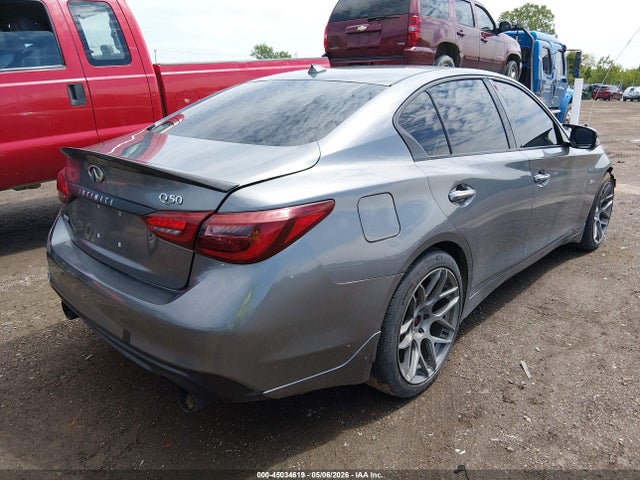 INFINITI Q50 3.0t Luxe