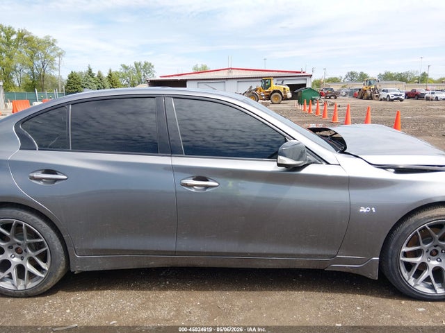 INFINITI Q50 3.0t Luxe