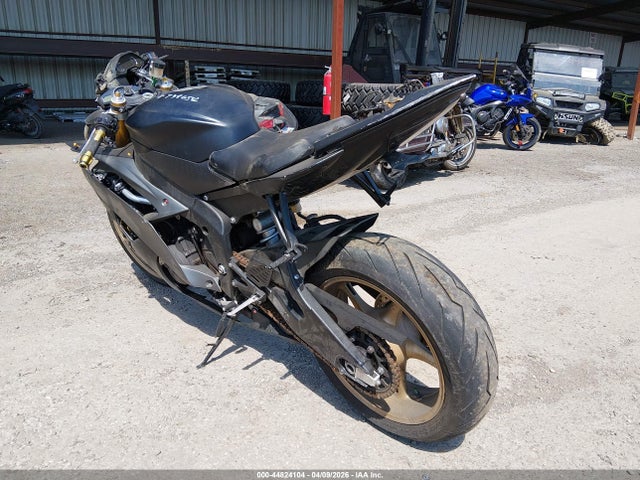 Yamaha Yzfr6
