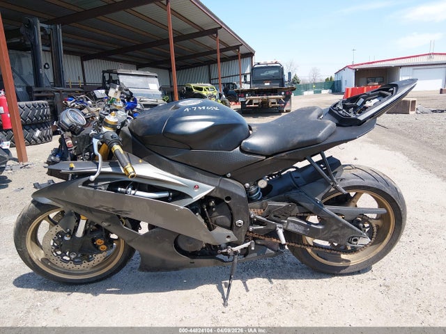 Yamaha Yzfr6