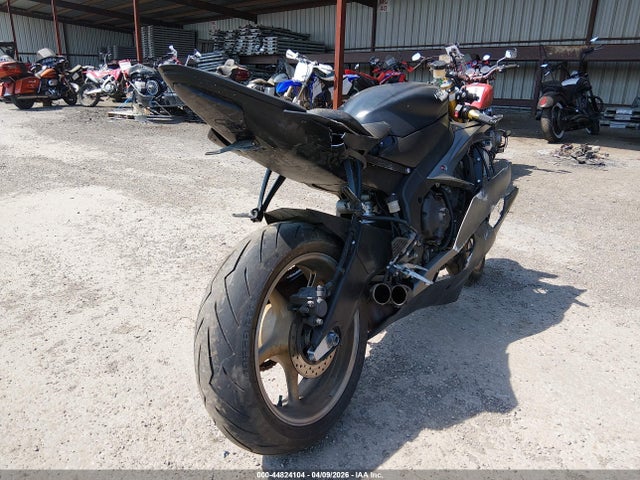 Yamaha Yzfr6