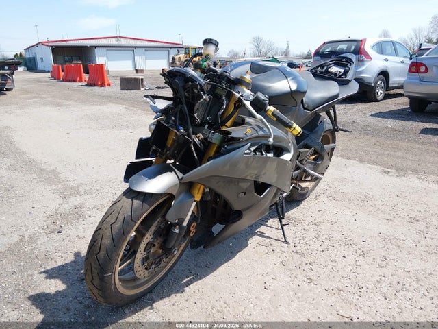 Yamaha Yzfr6