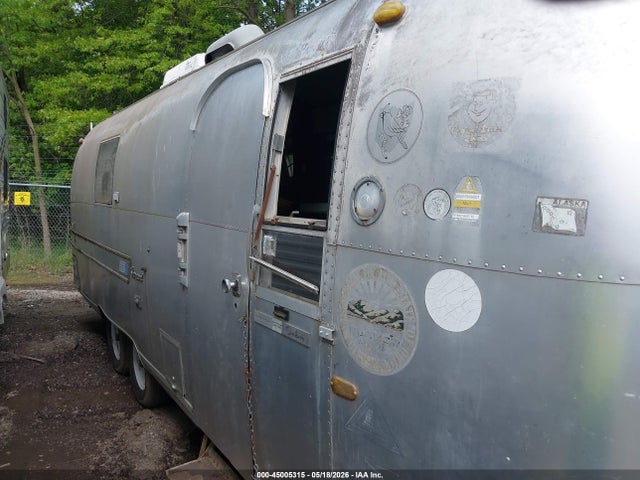 Airstream Overlander Land Yacht Travel Trailer
