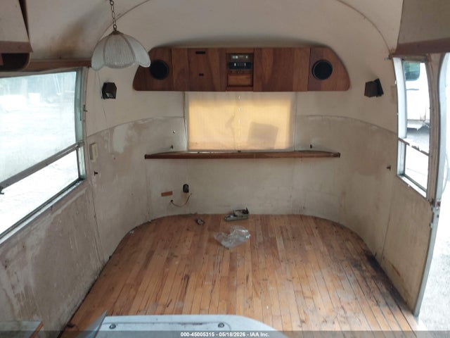 Airstream Overlander Land Yacht Travel Trailer