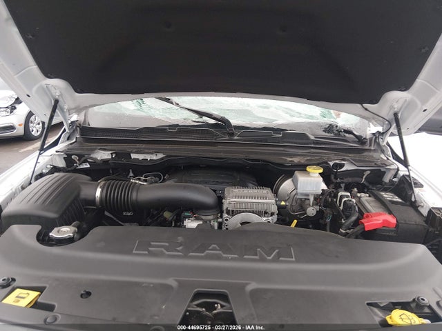 Ram 1500 Big Horn  4x4 6'4 Box