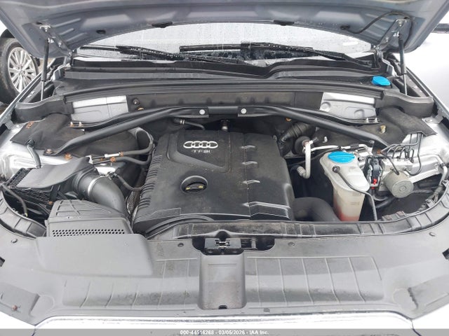Audi Q5 2.0t Premium