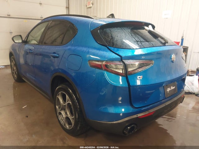Alfa Romeo Stelvio Sprint Awd