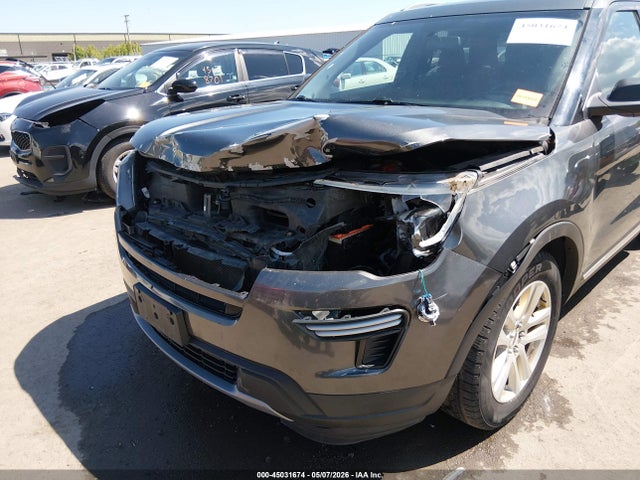 Ford Explorer Xlt