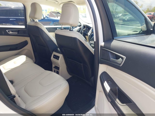 Ford Edge Titanium