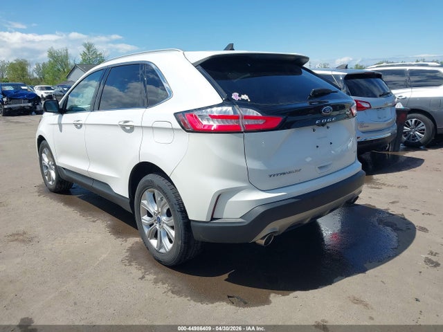 Ford Edge Titanium