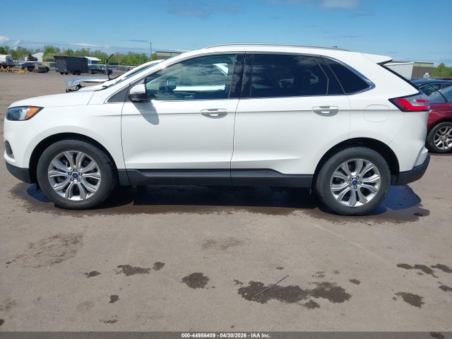 Ford Edge Titanium