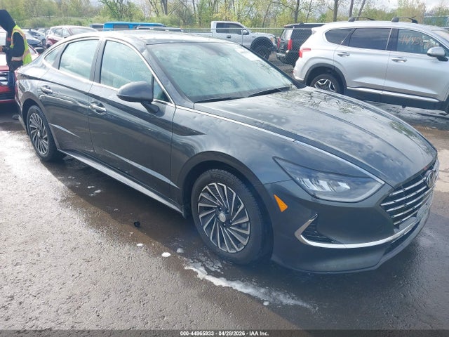 Salvage Hyundai SONATA Image