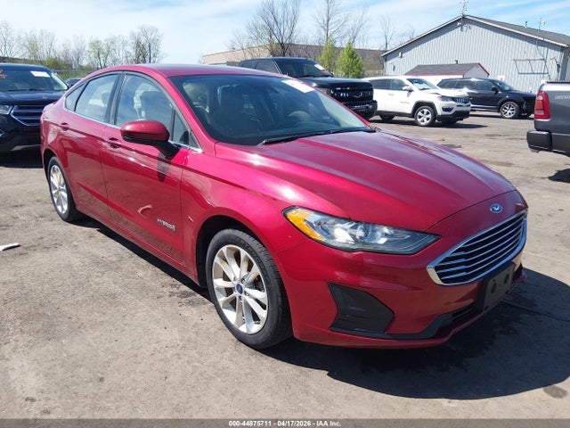 Salvage Ford Fusion Image