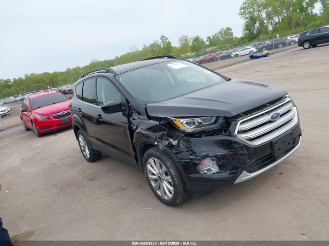 Salvage Ford Escape Image