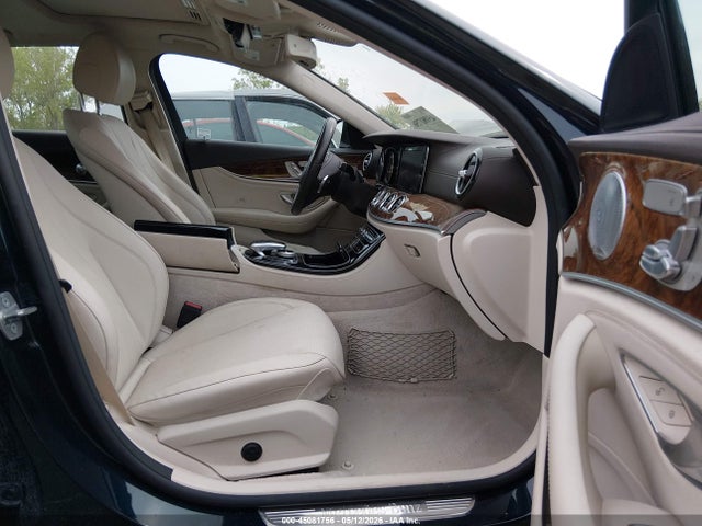Mercedes-Benz E-Class 4matic