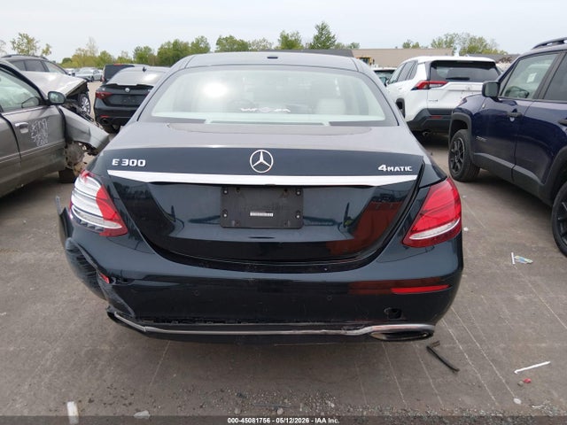 Mercedes-Benz E-Class 4matic