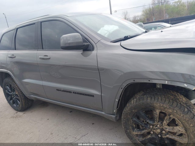 Jeep Grand Cherokee Laredo X 4x4