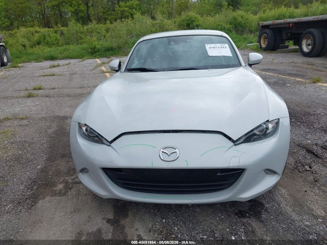 Mazda MX-5 Miata RF Grand Touring