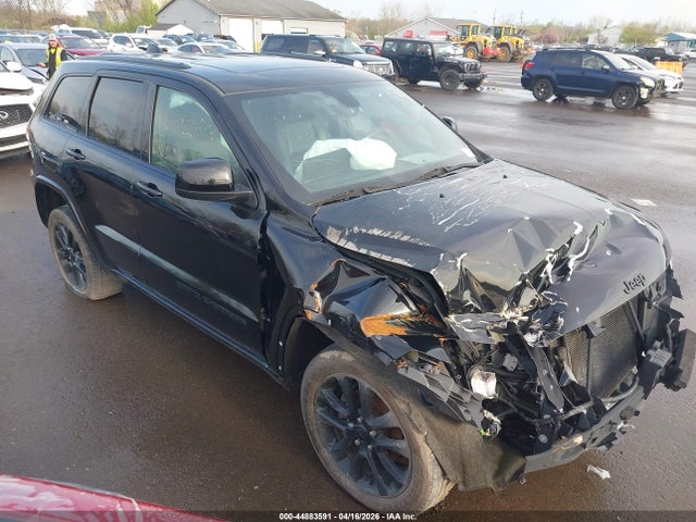Salvage Jeep Grand Cherokee Image