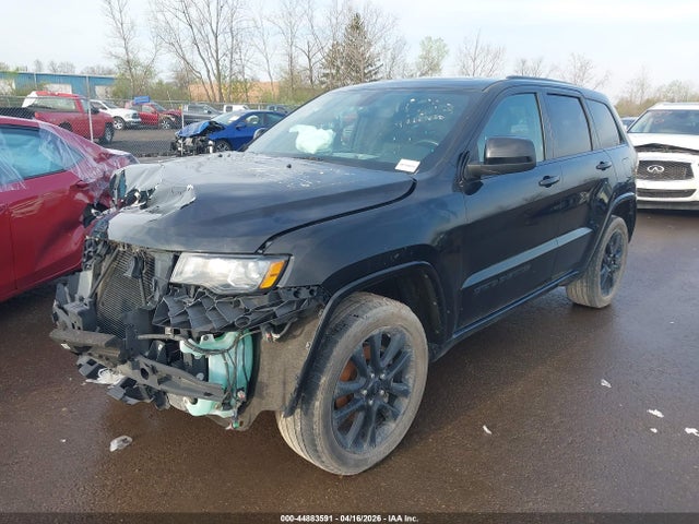 Jeep Grand Cherokee Altitude 4x4
