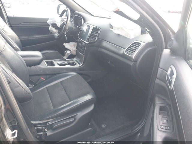 Jeep Grand Cherokee Altitude 4x4
