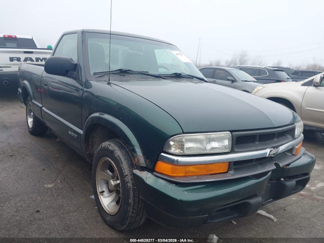 Salvage Chevrolet S-10 Image