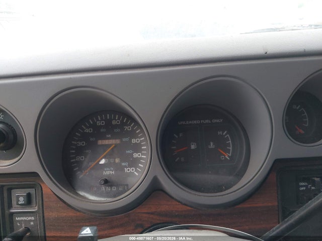 Dodge Ram Van B2500
