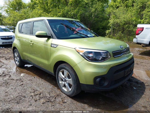 Salvage Kia Soul Image