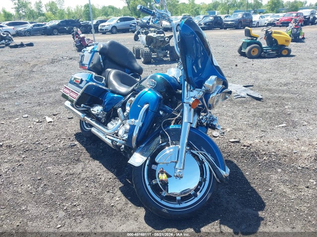 Salvage Harley-Davidson Flhtcu Image