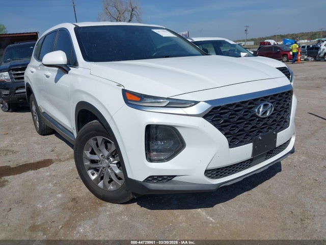 Salvage Hyundai SANTA FE Image