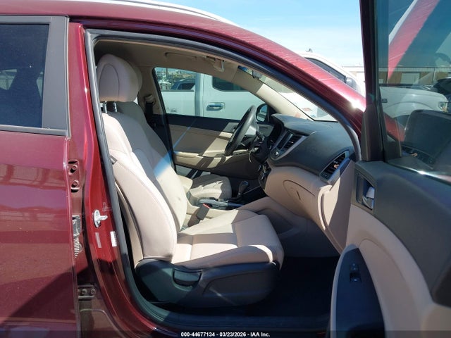 Hyundai TUCSON Sel