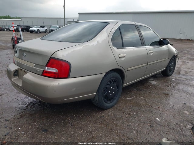Nissan Altima Gxe