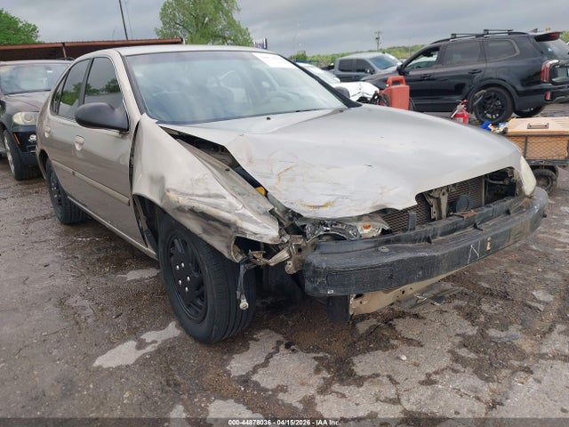 Salvage Nissan Altima Image