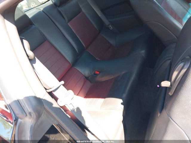 Ford Mustang V6 Premium