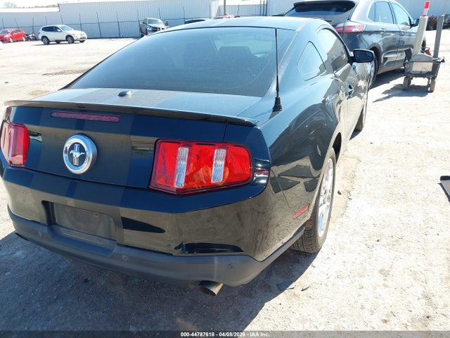 Ford Mustang V6 Premium