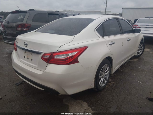 Nissan Altima 2.5 S