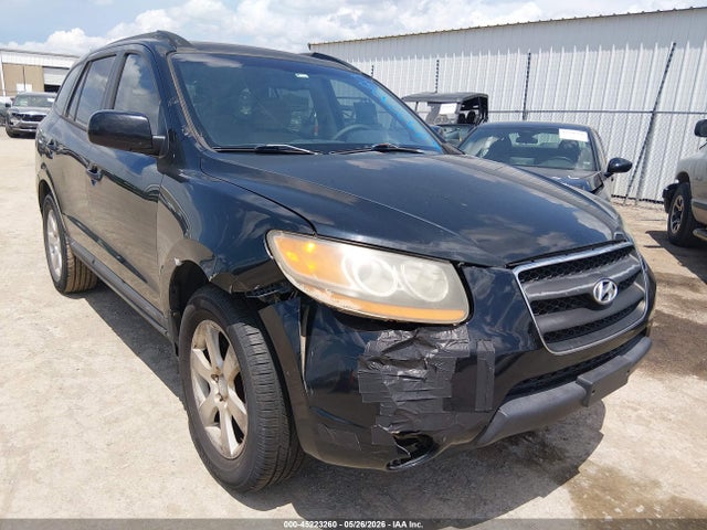 Salvage Hyundai SANTA FE Image