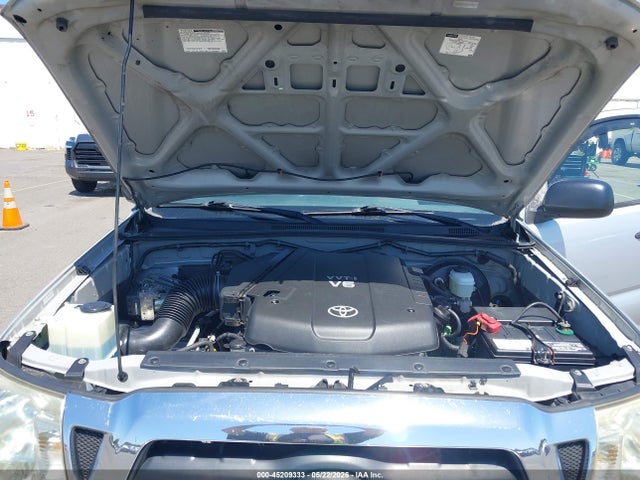 Toyota Tacoma Prerunner V6
