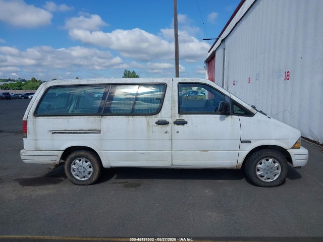 Ford Aerostar Xlt