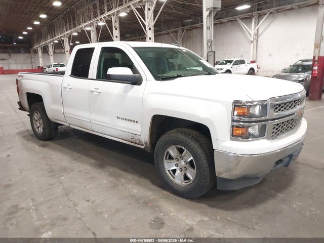 Salvage Chevrolet Silverado 1500 Image