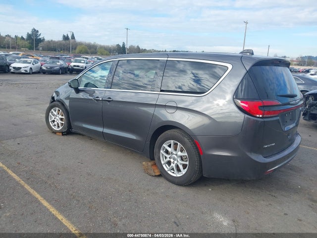Chrysler Pacifica Touring L