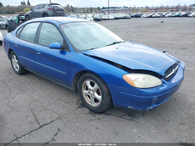 Salvage Ford Taurus Image