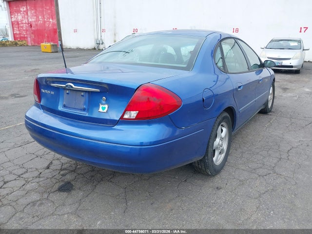 Ford Taurus Se