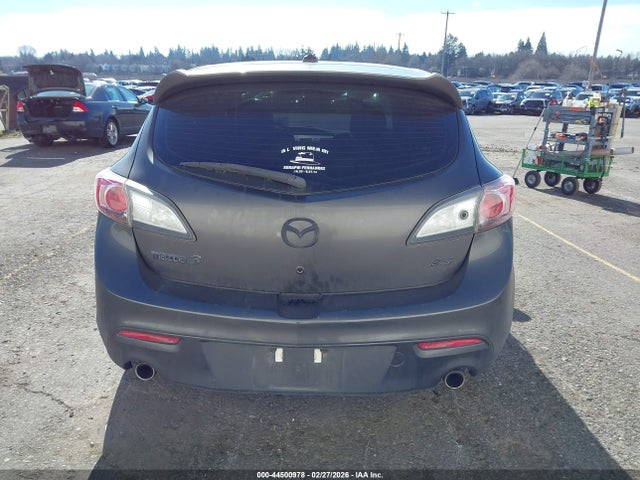 Mazda Mazda3 S Sport
