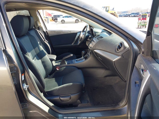 Mazda Mazda3 S Sport
