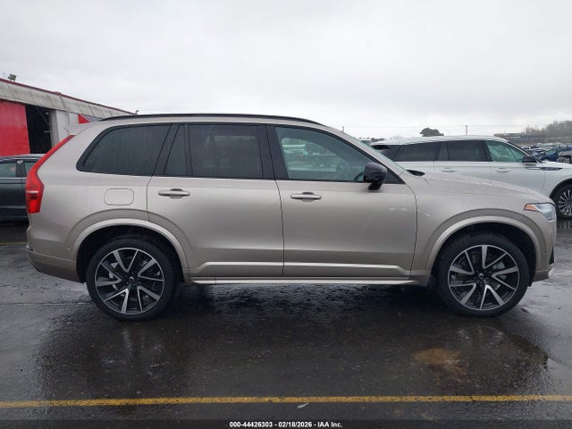 Volvo Xc90 Recharge Plug-in Hybrid T8 Plus Dark Theme 7-seater