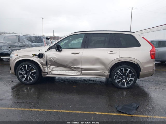 Volvo Xc90 Recharge Plug-in Hybrid T8 Plus Dark Theme 7-seater